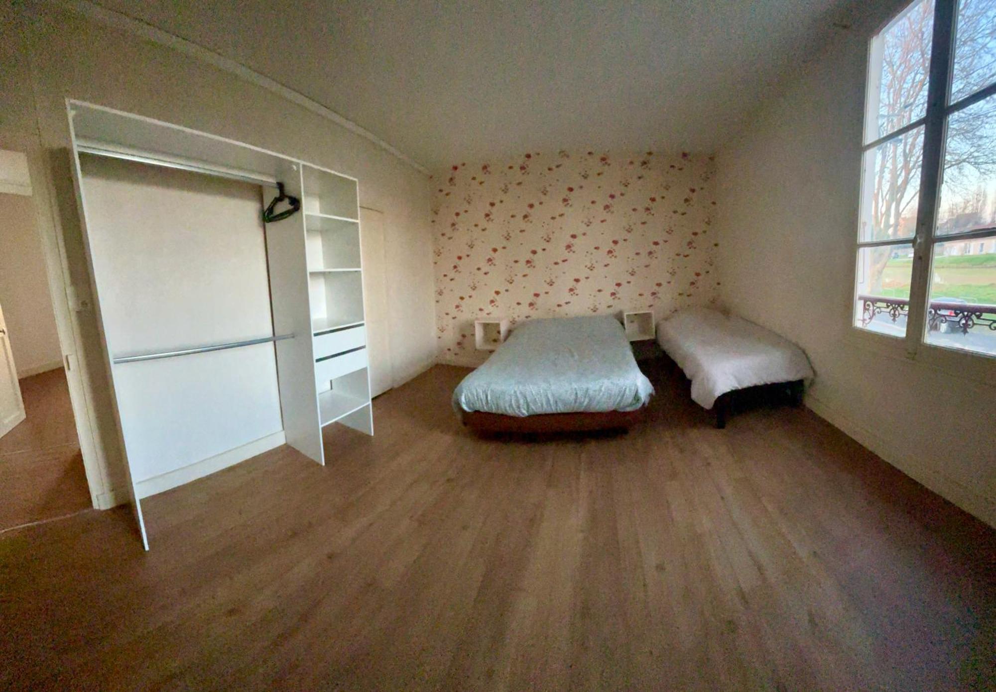 Agreable Maison De Ville Avec Jardin Saint-Dizier Luaran gambar